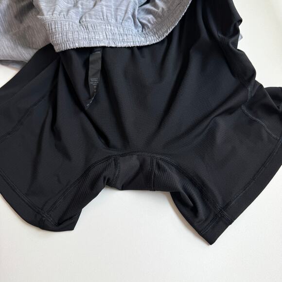 Lululemon Mens Pace Breaker Out Of Mind Lined Shorts Size L 9" Style M7AAYS Gray - Picture 6 of 8